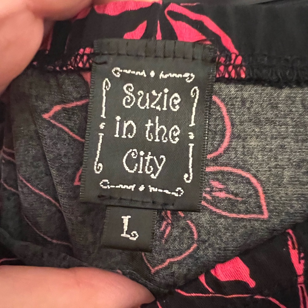 Suzie In The City matching skirt and top - Picture 7 of 7